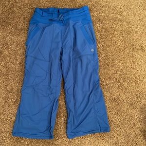 Beautiful blue cropped Lululemon studio pants